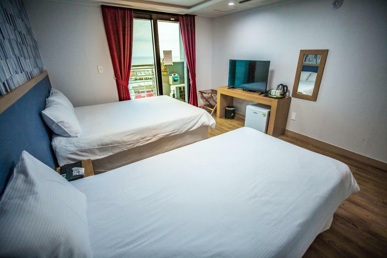 Jeju Moseulpo Hotel Seogwipo Exterior foto
